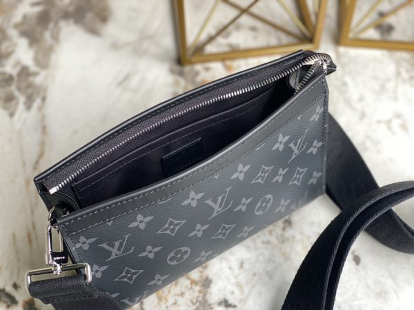 Louis Vuitton Two-Piece Men's Alpha Wearable Wallet - Image 3