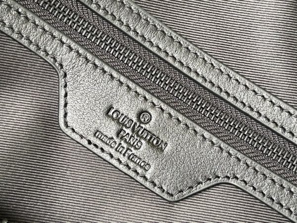 Louis Vuitton Speedy Bandouliere 40 Black Monogram Bag - Image 5