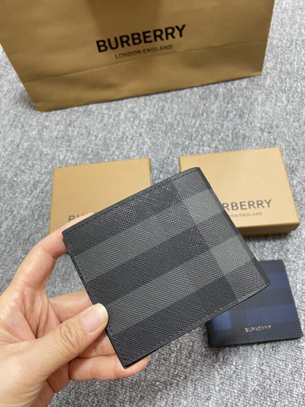 Burberry Exaggerated Check Slim Bifold Wallet - Gray - Image 4